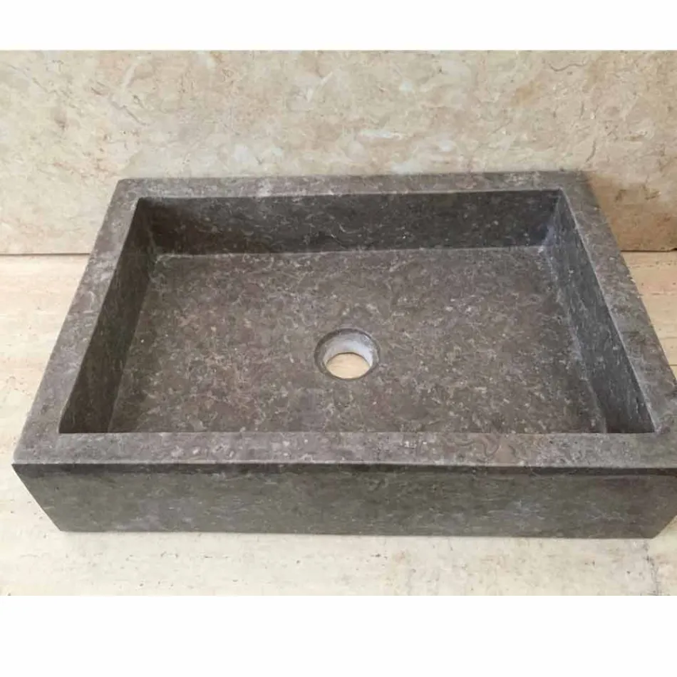 Lavaman dizajn me një copë Jeff në gur natyral Viadurini