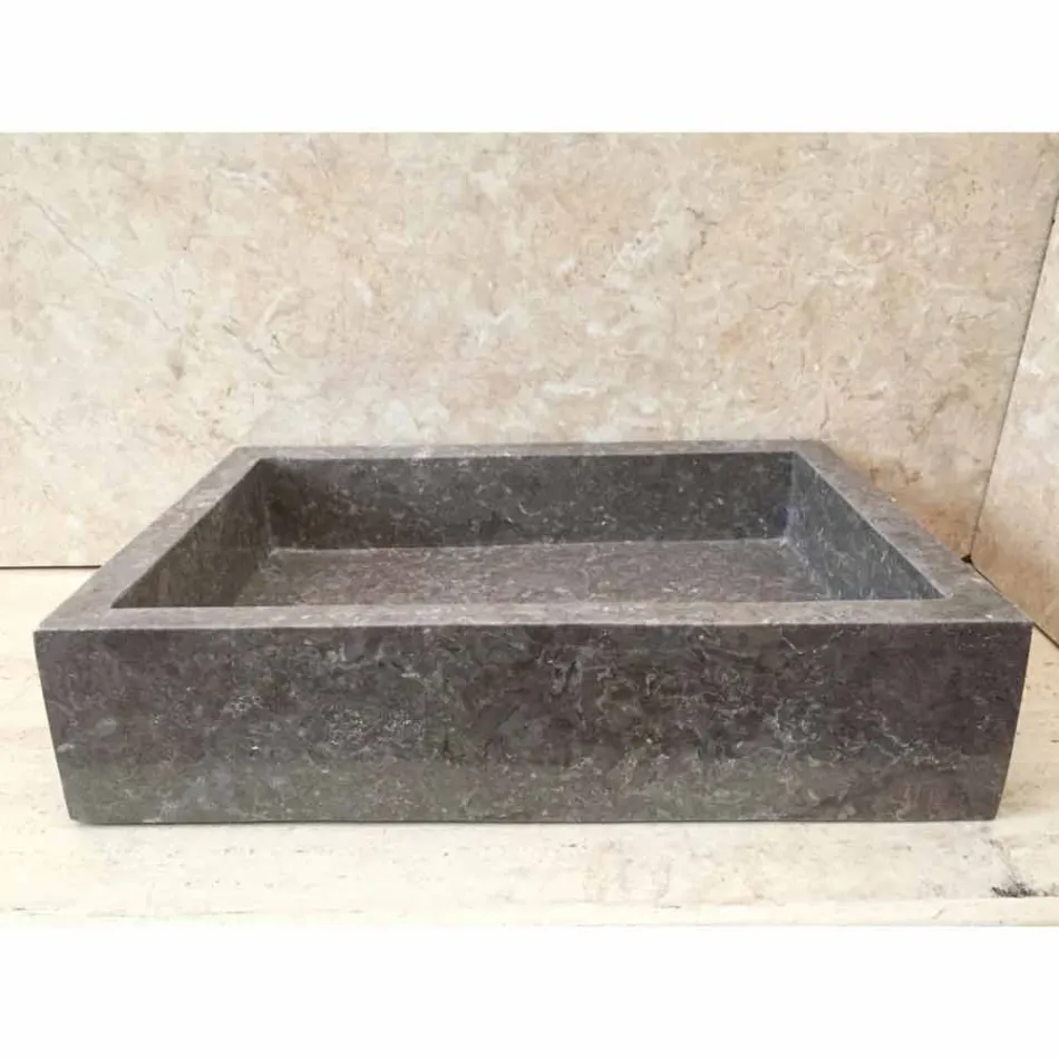 Lavaman dizajn me një copë Jeff në gur natyral Viadurini