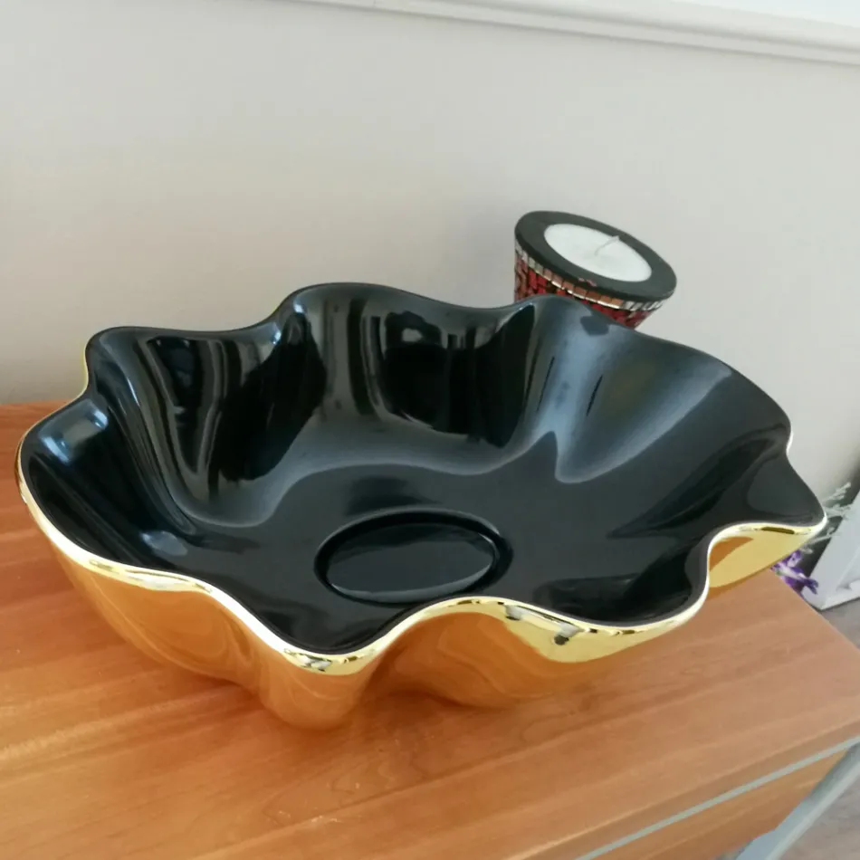 Lavaman tavani me ngjyra qeramike me finitura të ndryshme L 65 cm - Kub Viadurini