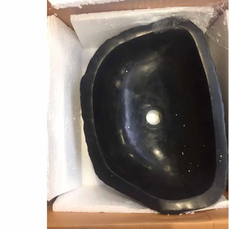 Mikser i basenit Countertop në basaltin e Hassan Viadurini