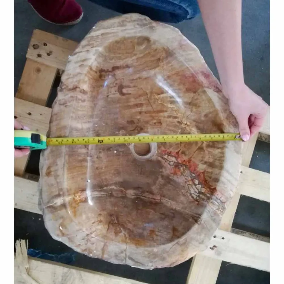 Lavaman prej druri Fosile fosile guri Viadurini