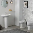 Lavaman Qeramik me Piedestal të Bardhë me një Dizajn Elegant Modern - Silica Viadurini