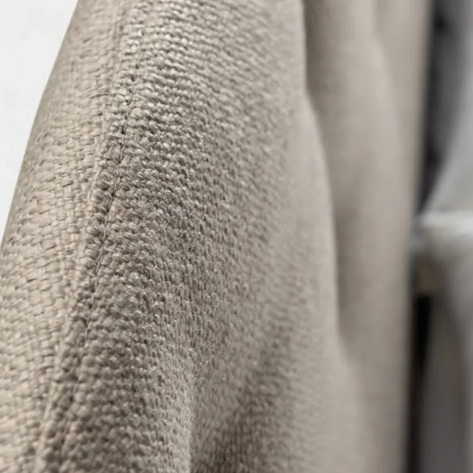 Krevat dopio 160x190 me vija të lakuara dhe butona Prodhuar në Itali - Oriente Viadurini