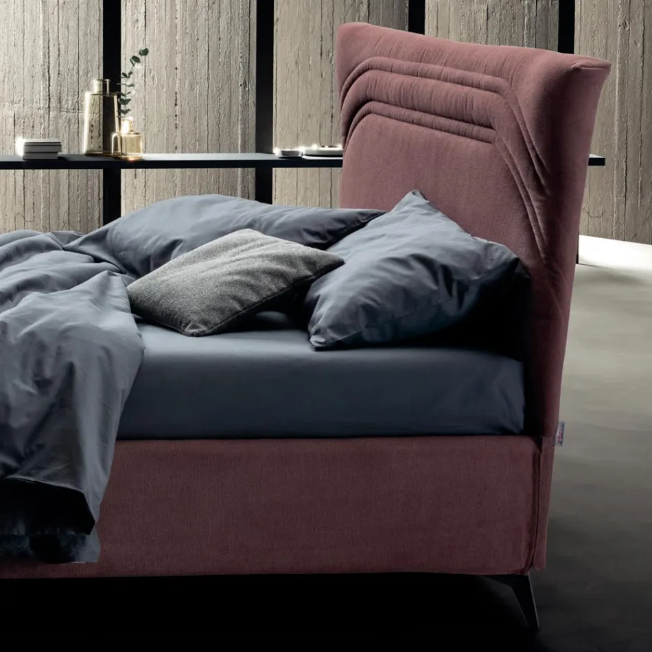 Krevat dopio 160x190 me vija të lakuara dhe brez dopio me tegela - Gioie Viadurini