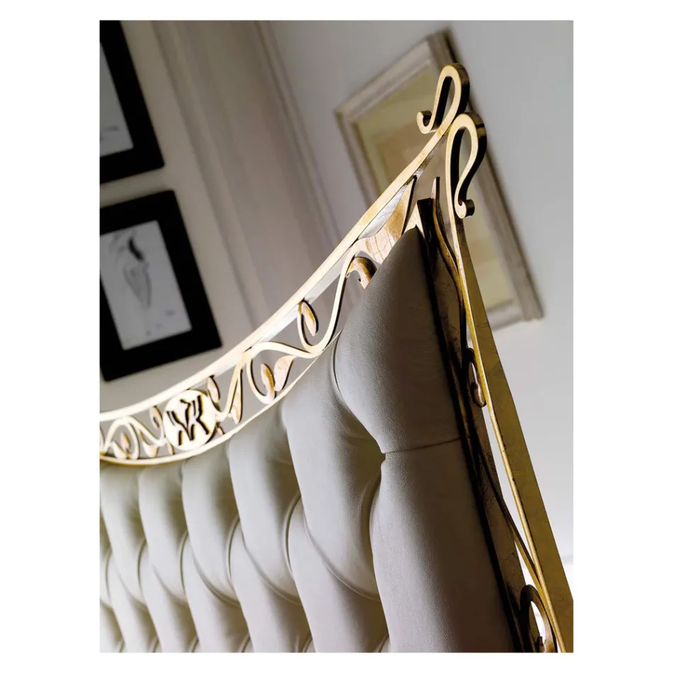 Krevat dopio i stilit klasik prej hekuri dhe lëkure Prodhuar në Itali - King Viadurini