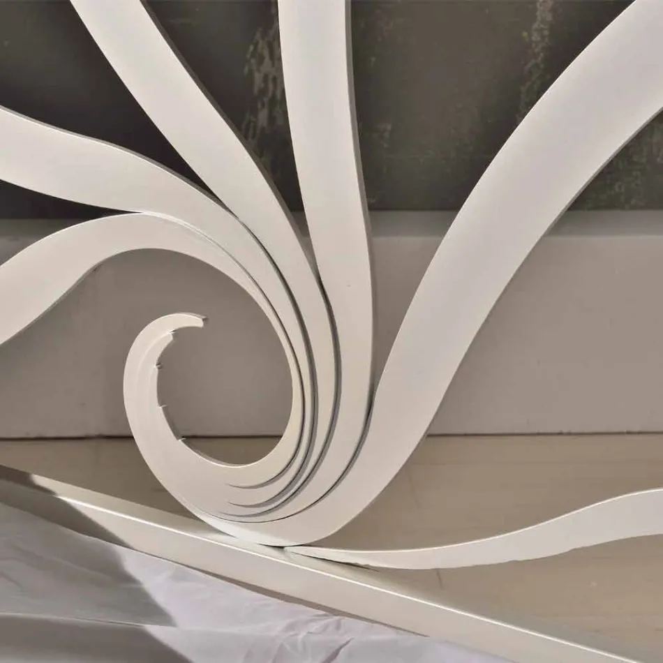 projektoni krevat dopio të bërë prej hekuri me dekorime kristali Eden Viadurini