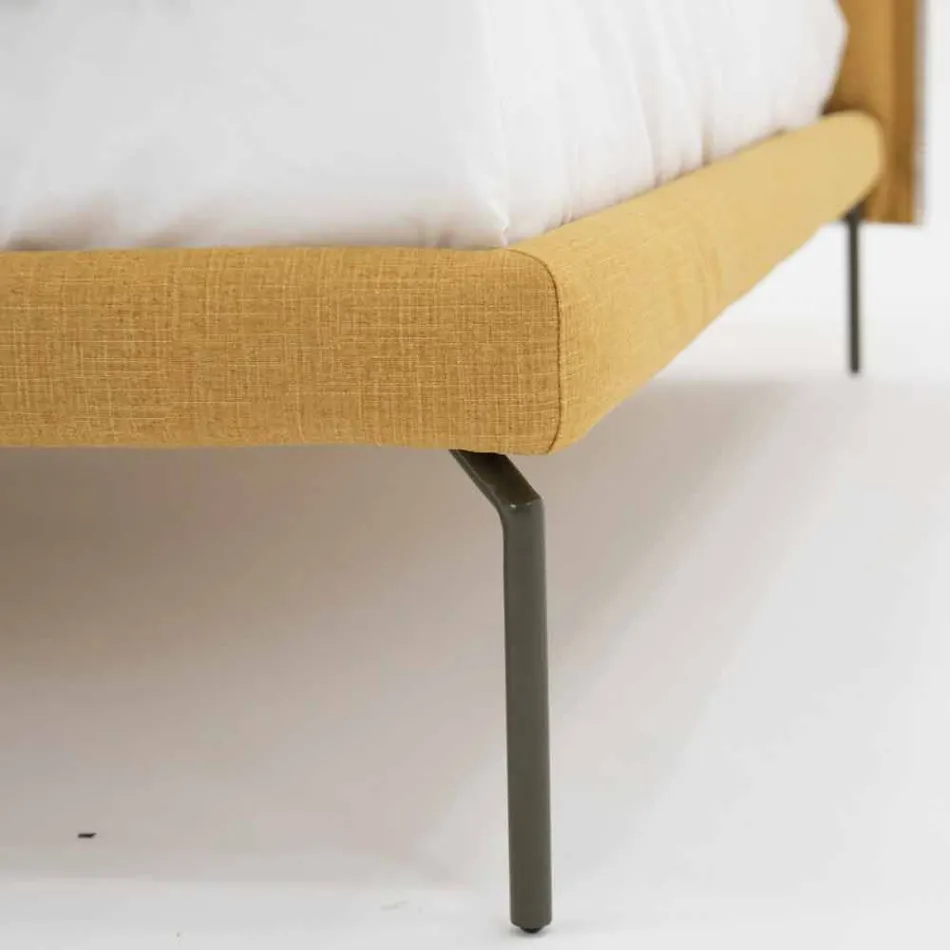 Shtrat dopio në pëlhurë me këmbë metalike prodhuar në Itali - Glorio Viadurini