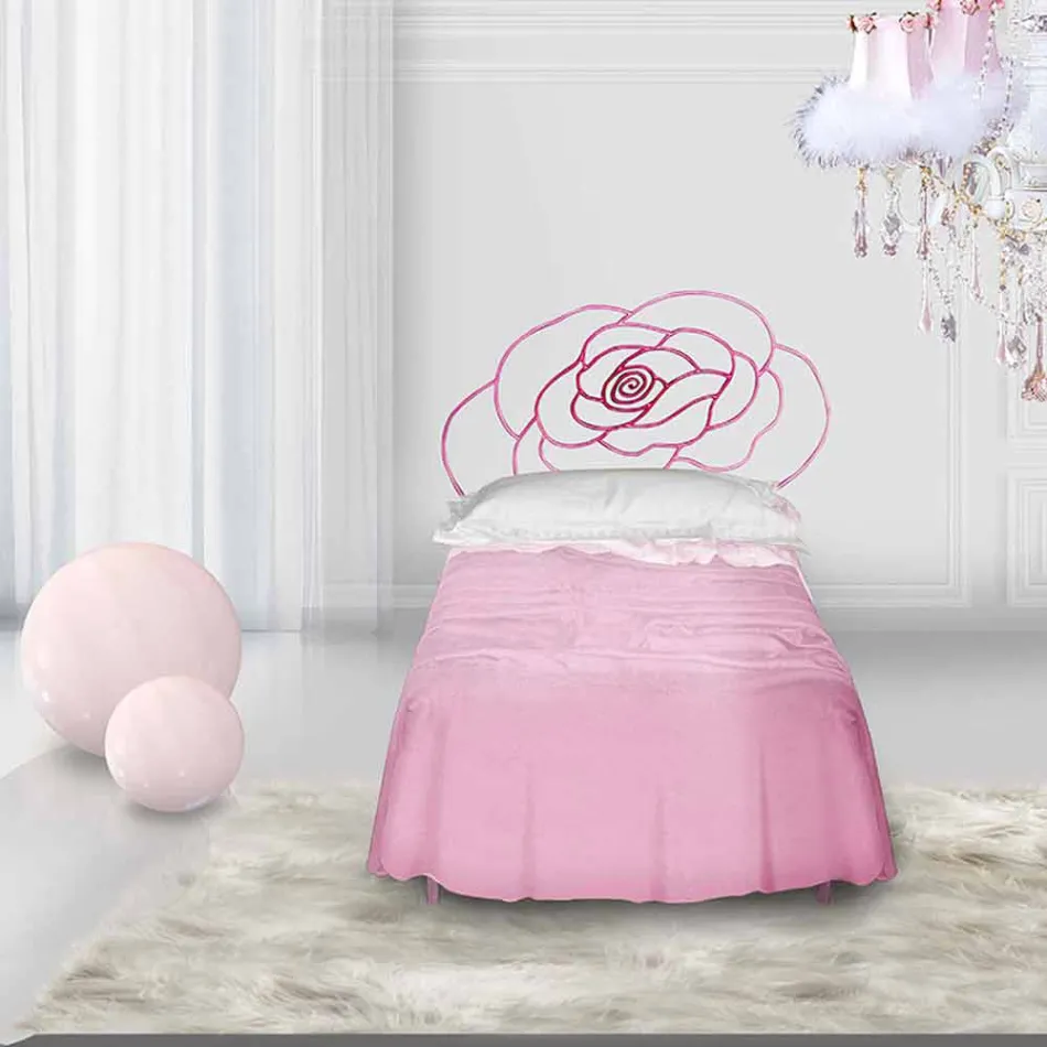 Shtrati i vetëm në hekurin e punuar Centauro Viadurini