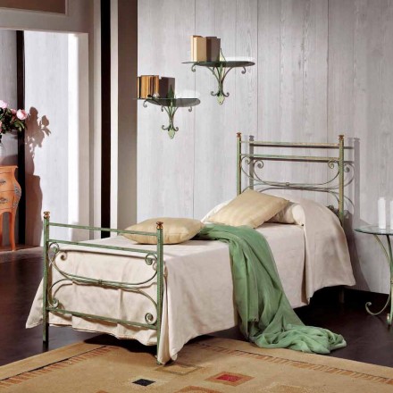shtrat i vetëm në sheshin çekiç Leila, i bërë në Itali Viadurini