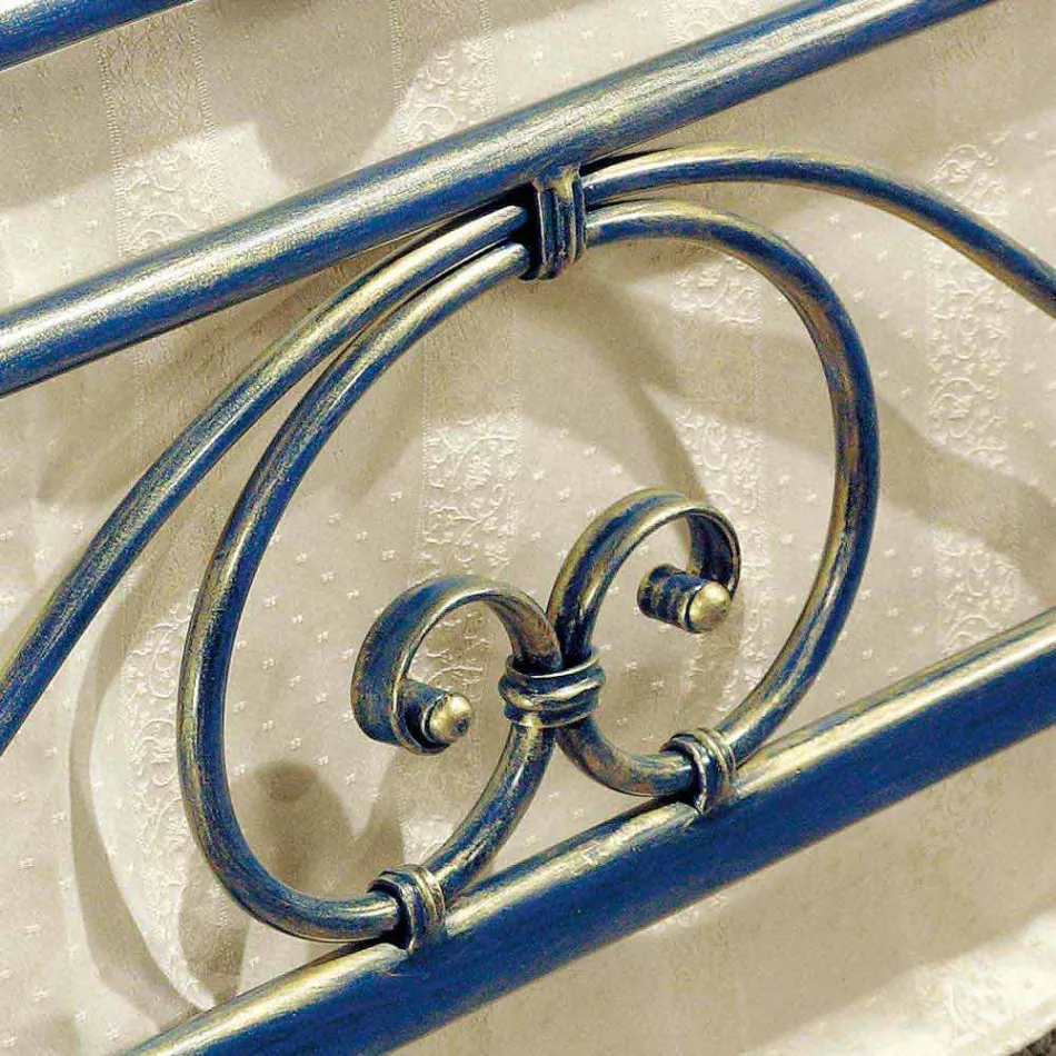 Madhësia e mbretëreshës së shtratit hekuri i punuar i grimcuar Gloria Design Viadurini