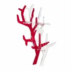 Vizatim bashkëkohor i dizajnit të kuq për Carol, bërë në Itali Viadurini