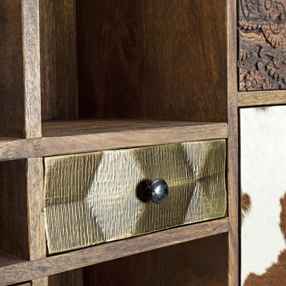 Raft librash prej druri mango dhe sirtarë të ricikluar me dekorime Homemotion - Auriel Viadurini