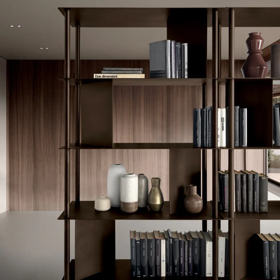 Raft librash vertikal Filiberta i bërë nga metal i lyer, i prodhuar në Itali Viadurini