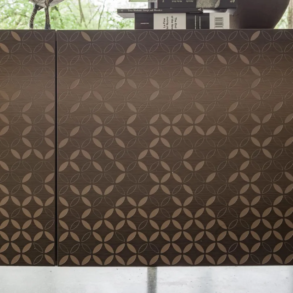 Tabela e dhomës së ndenjes me llak Moka metalike me dekorim 3D Made in Italy - Panje Viadurini