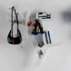 Raft muri pleksiglas me grepa pallto prodhuar në Itali - Neon Viadurini