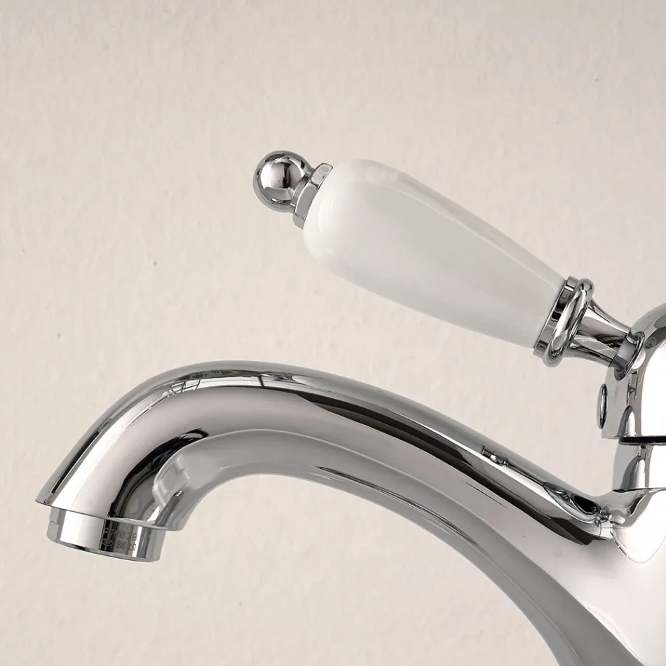 Mikser legeni prej tunxhi i punuar me dorë në stil klasik me levë - Noriana Viadurini