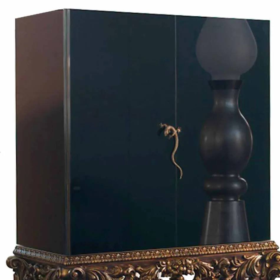 Mobilje me dizajn luksoz të bazës së drurit të gdhendur, bërë në Itali, Sam Viadurini