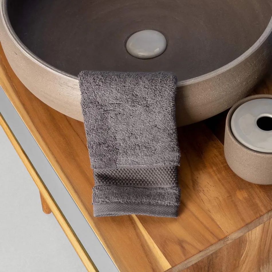 Dollap banjosh në këmbë të lirë në dru tik natyral me mbështetje për ngjyrë gri - Gatien Viadurini