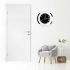 Ora e murit në dekor të drurit të bardhë dhe bronzi të modelimit modern - Mavia Viadurini