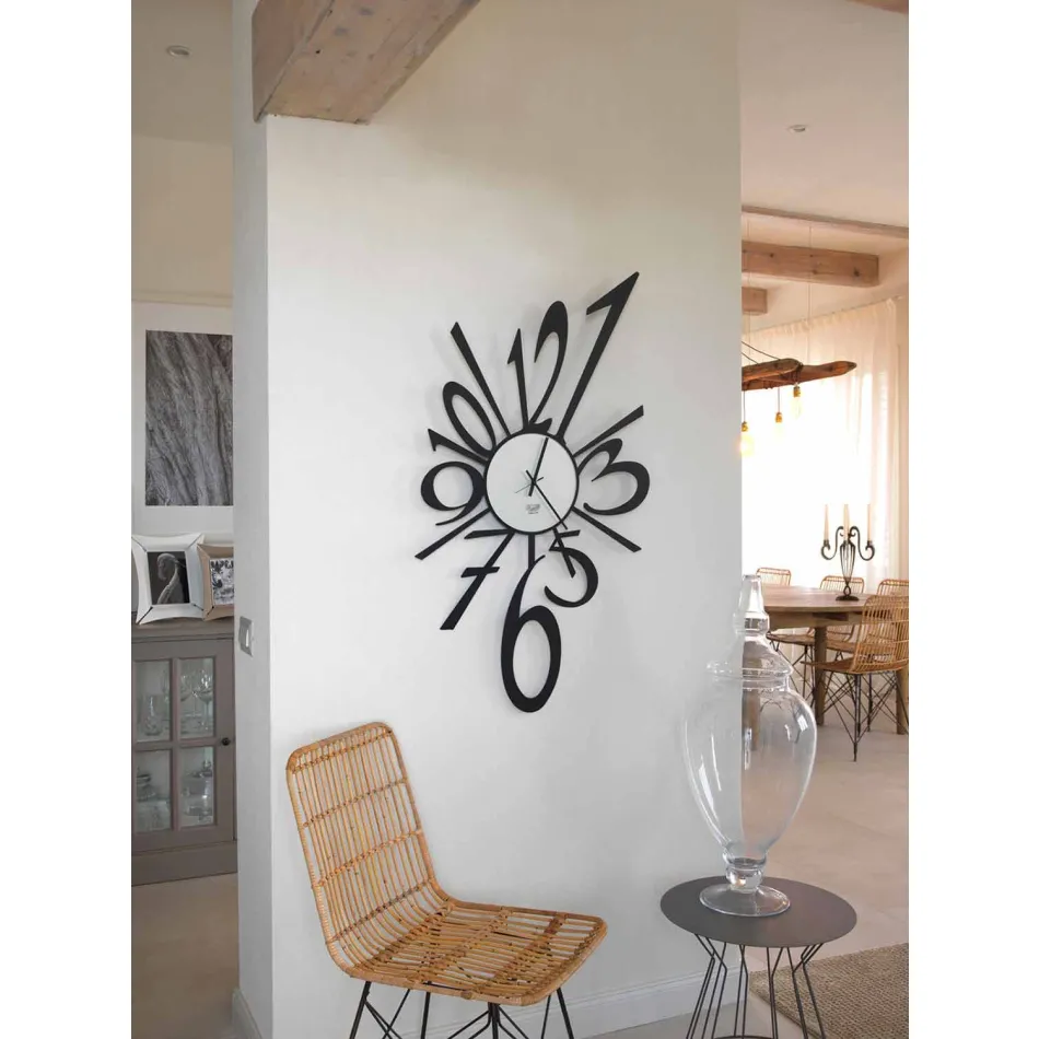 Ora e Zezë ose Dizajni i Aluminit Dizajni i murit i bërë në Itali - Oqean Viadurini