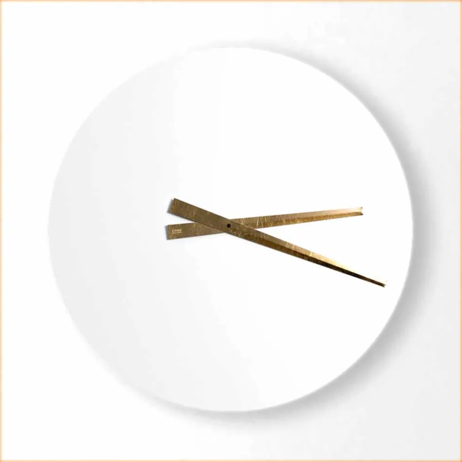 Ora me mure me ngjyra të mëdha moderne në dru të rrumbullakët - Dione Viadurini