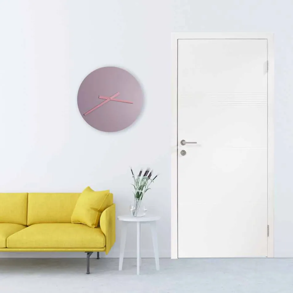 Ora me mure me ngjyra të mëdha moderne në dru të rrumbullakët - Dione Viadurini