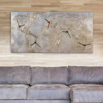 Ora moderne me pesë kuadratë që përshkruajnë botën Miles Viadurini