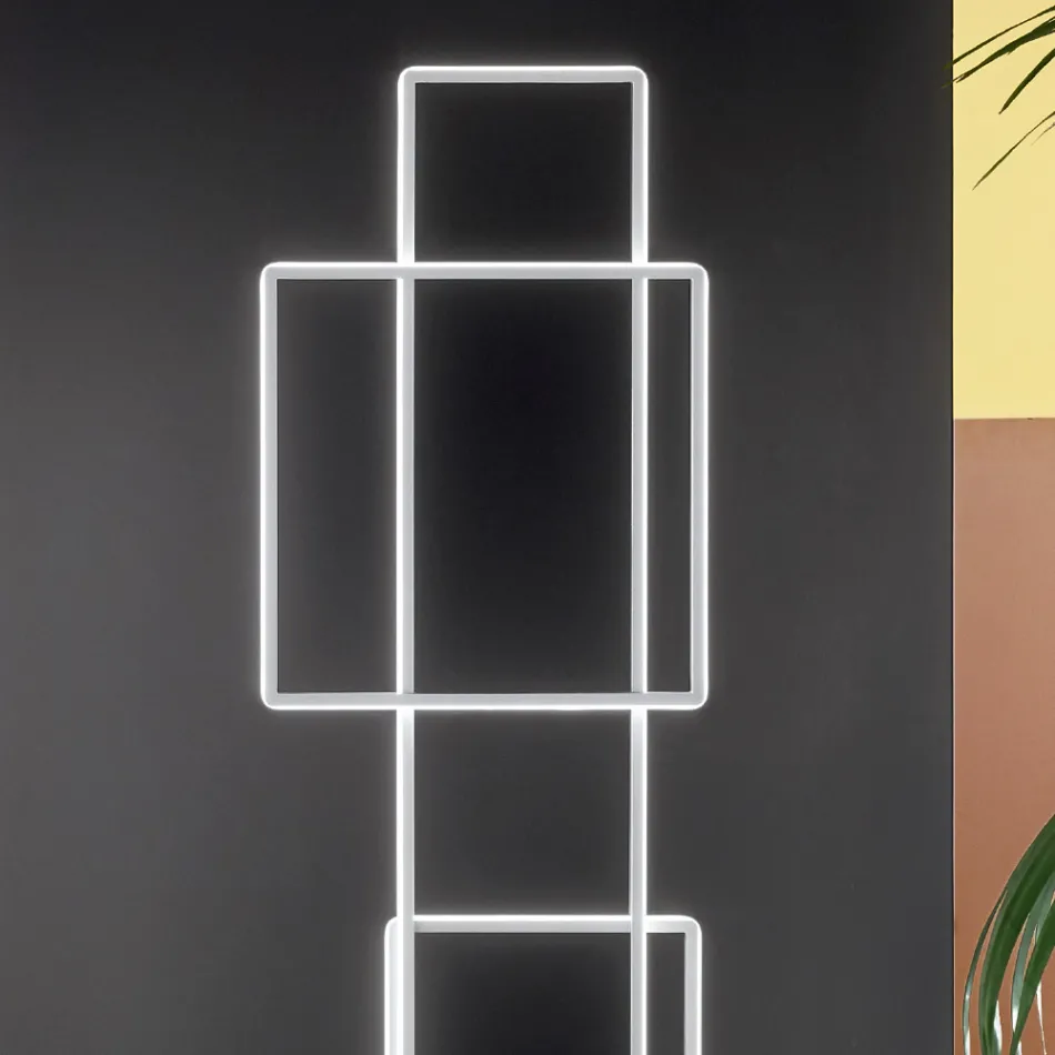 Dizajn llambë dyshemeje LED në metal të lyer me ar ose argjend - formale Viadurini