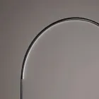 Llambë dyshemeje moderne me dritë LED që zbehet në metal të lyer - Picea Viadurini