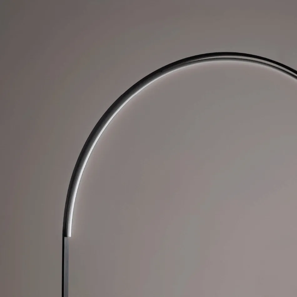 Llambë dyshemeje moderne me dritë LED që zbehet në metal të lyer - Picea Viadurini