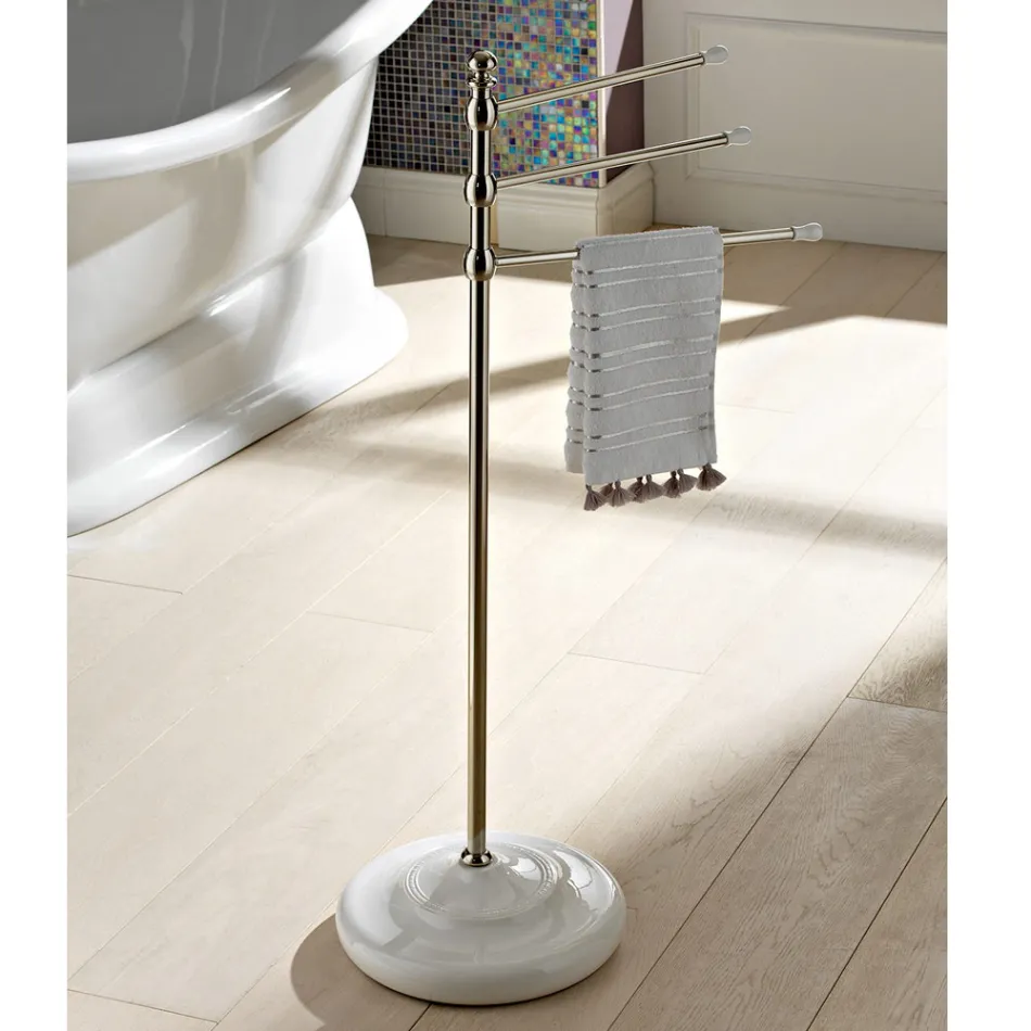 Mbajtëse peshqirësh vintage me 3 krahë në tunxh dhe qeramikë - Lyon Viadurini