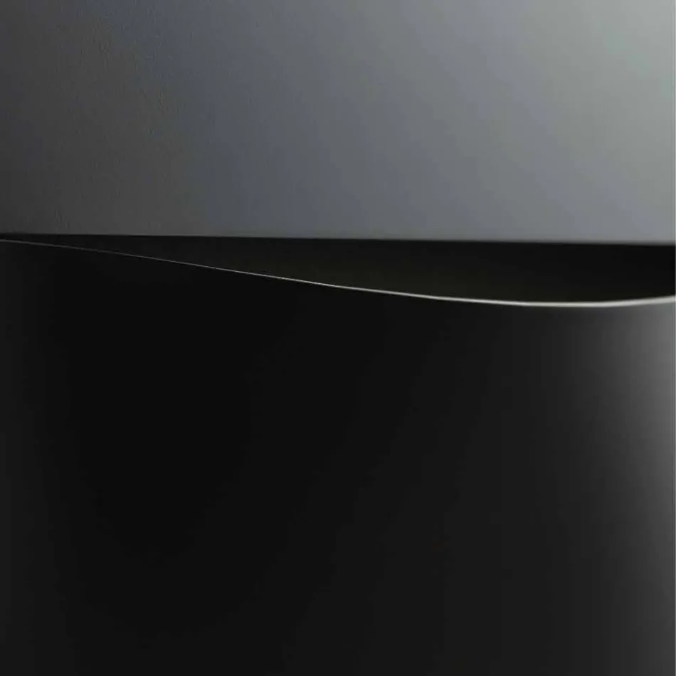 Dizajn Horizontal Pllaka rrezatuese hidraulike në çelik deri në 820 W - Prerje Viadurini