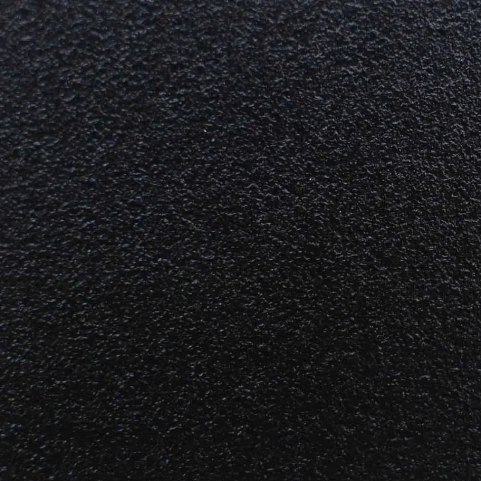 Dizajn Horizontal Pllaka rrezatuese hidraulike në çelik deri në 820 W - Prerje Viadurini