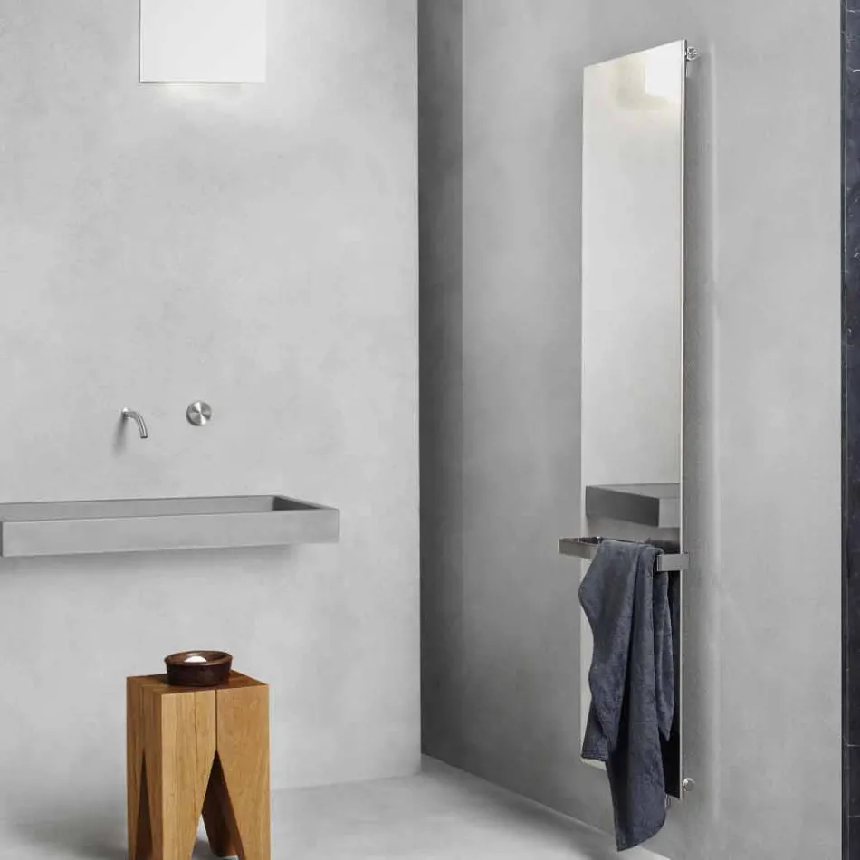 Pllakë rrezatuese vertikale në dizajn modern refleks çeliku inox me 510 W - Akull Viadurini