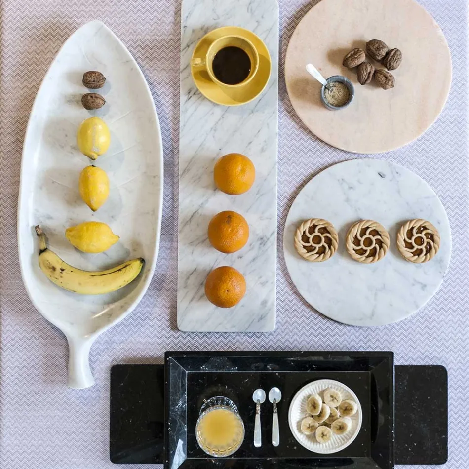 Pjata e rrumbullakët e djathit në mermer të bardhë ose të zi të bërë në Itali - Kirby Viadurini