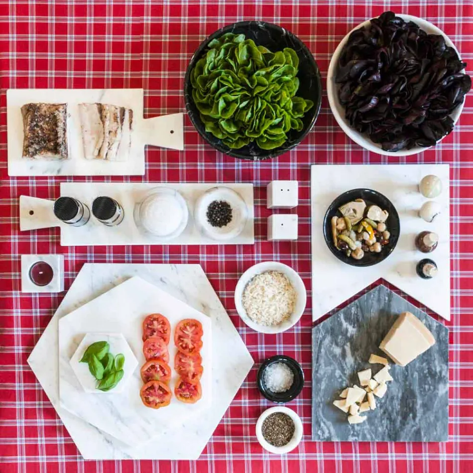 Pllakë Shërbimi Gjashtëkëndore në Mermer të Bardhë Carrara ose Marquinia të Zezë - Ludivine Viadurini