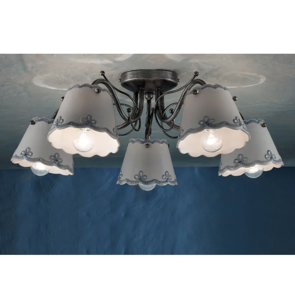 Llambë tavani me 3 ose 5 drita në qeramikë të pikturuar me dorë - qendisje - Ravenna Viadurini