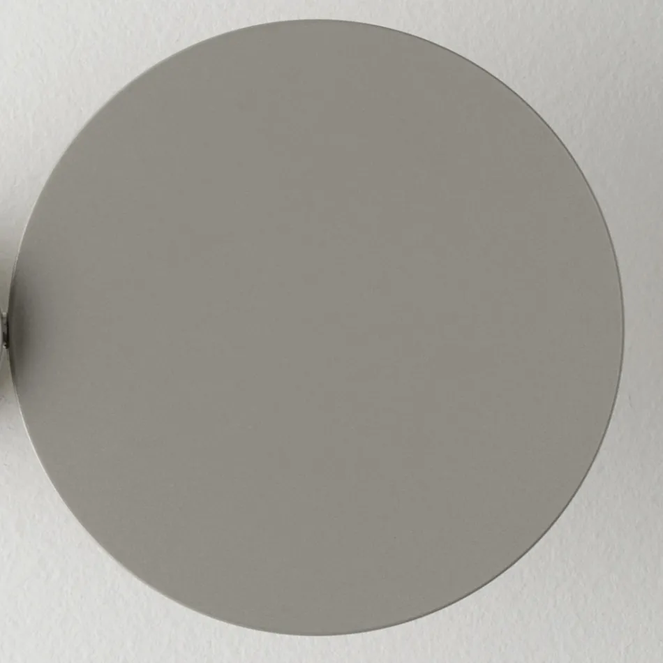 Llambë Tavani e Bërë prej Metali në Përfundime dhe Madhësi të Ndryshme - Lumi Viadurini