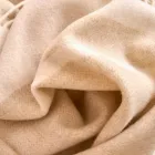 Plaid me përzierje leshi ultra të butë dhe me gëzof Prodhuar në Itali - Caldoso Viadurini