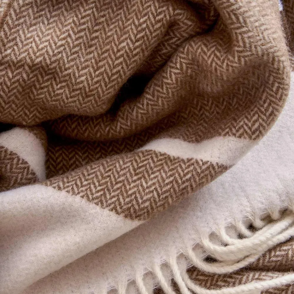 Plaid me përzierje leshi ultra të butë dhe me gëzof Prodhuar në Itali - Caldoso Viadurini