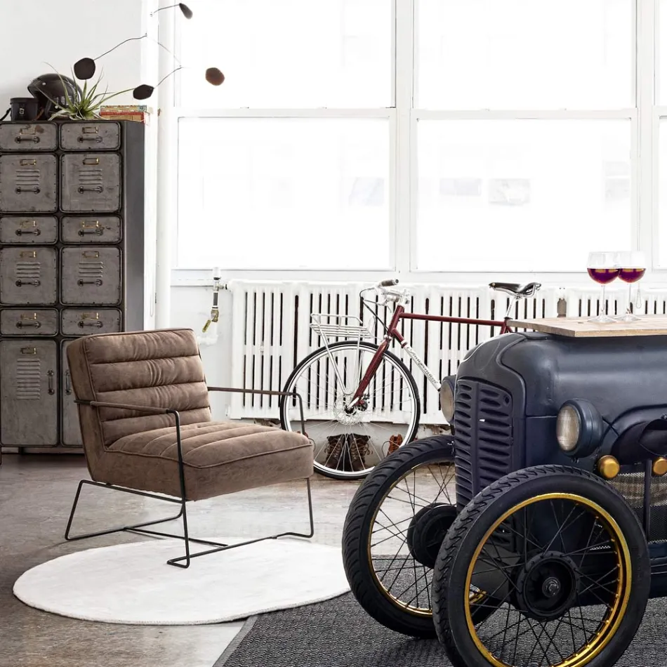 Kolltukë klasike me dizajn çeliku dhe lëkure artificiale kafe ose e zezë - Kendy Viadurini