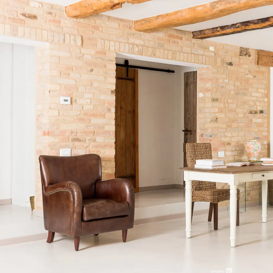 Kolltuku i dhomës së ndenjes nga lëkura e vjetëruar me efekt Vintage - Stampë Viadurini