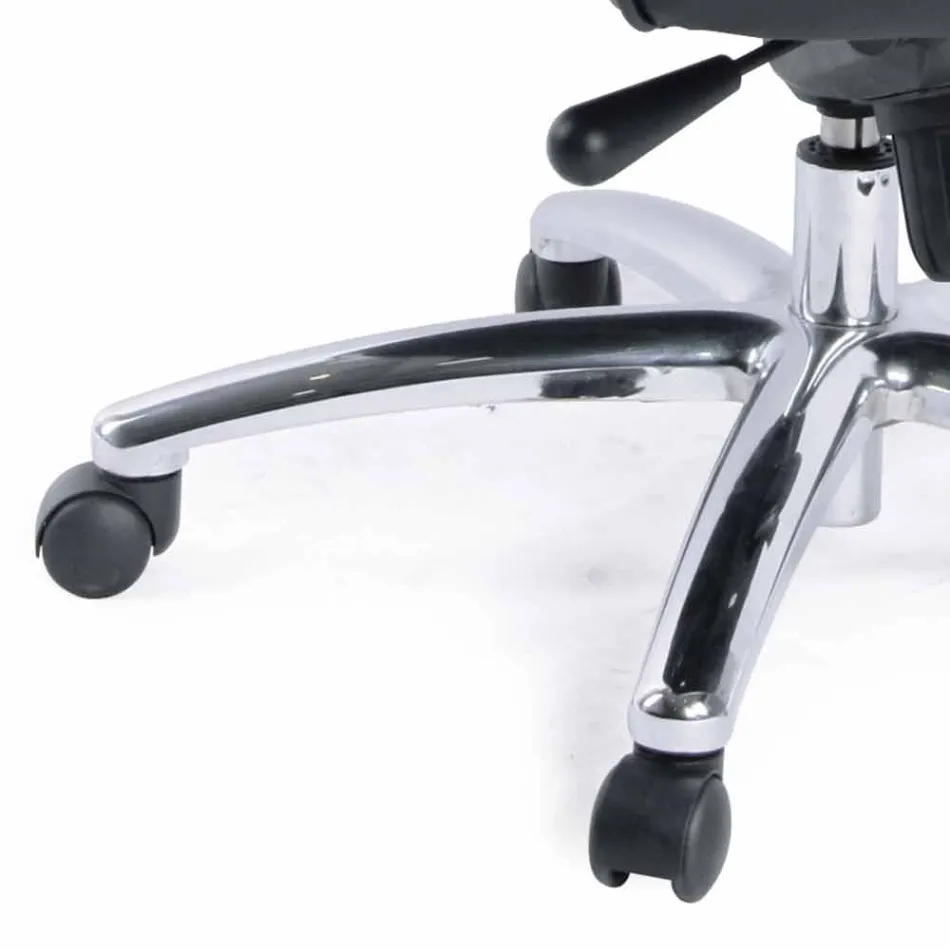 Zyrat ekzekutive të kthyeshme të karrigeve prej lëkure dhe bazave metalike - vironë Viadurini