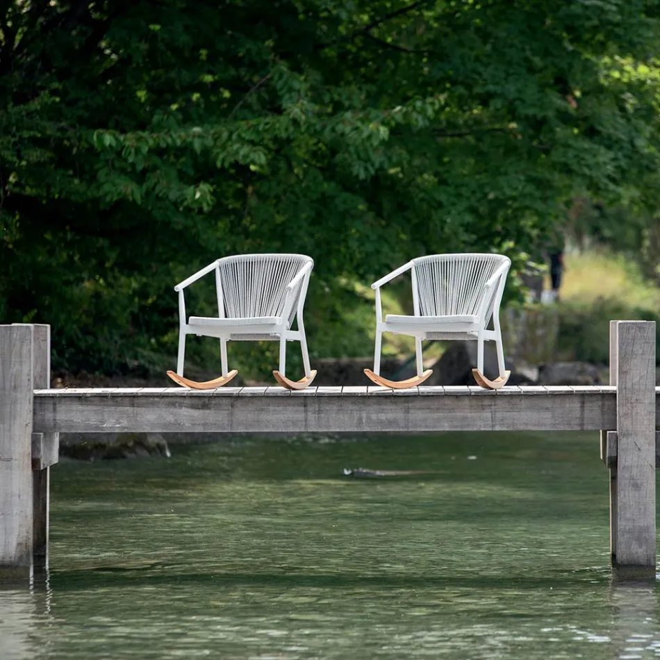 Kolltuk lëkundës kopshti në dru dhe pëlhura të ngurta - Smart nga Varaschin Viadurini
