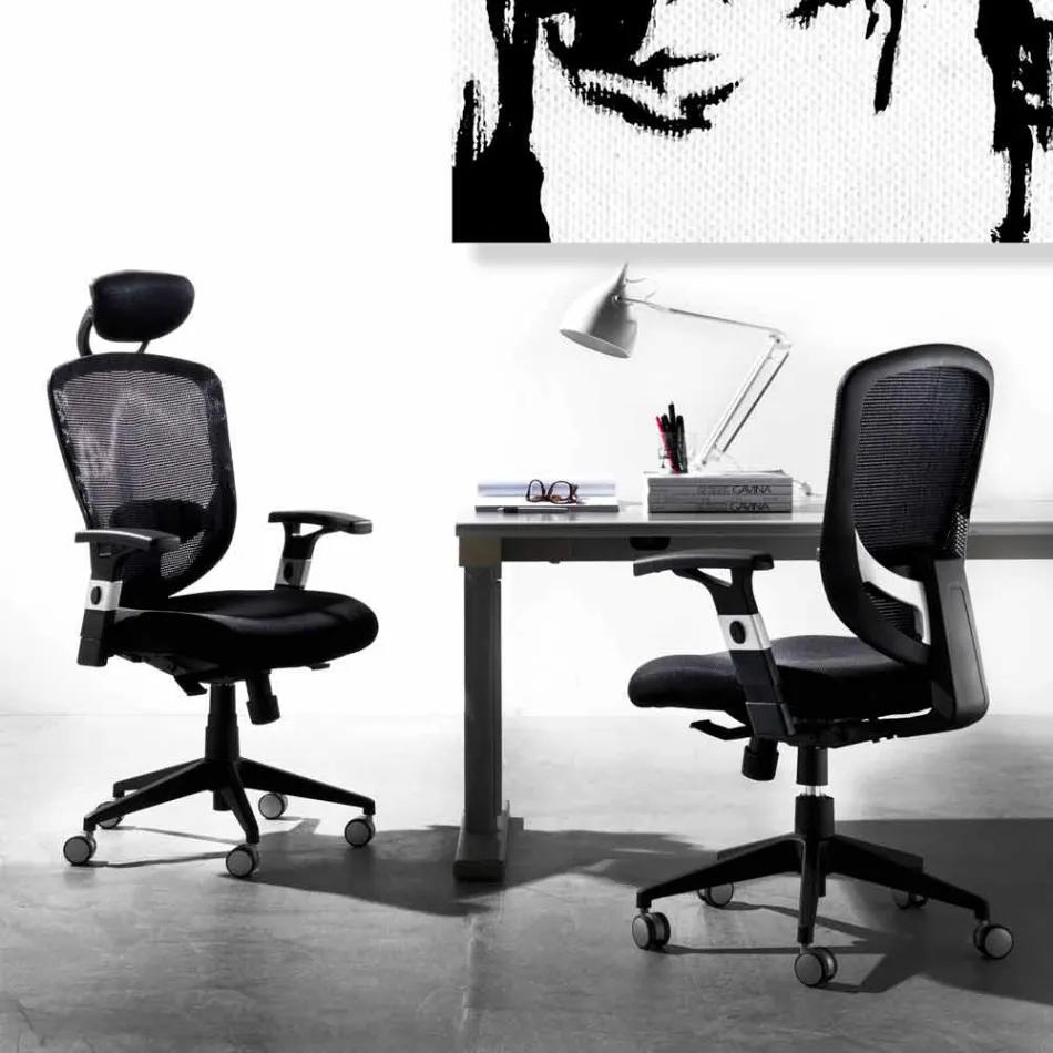 Kolltuk modern i kthyeshëm gjysmëdrejtor dhe operacional në Reta të Zezë - Simona Viadurini