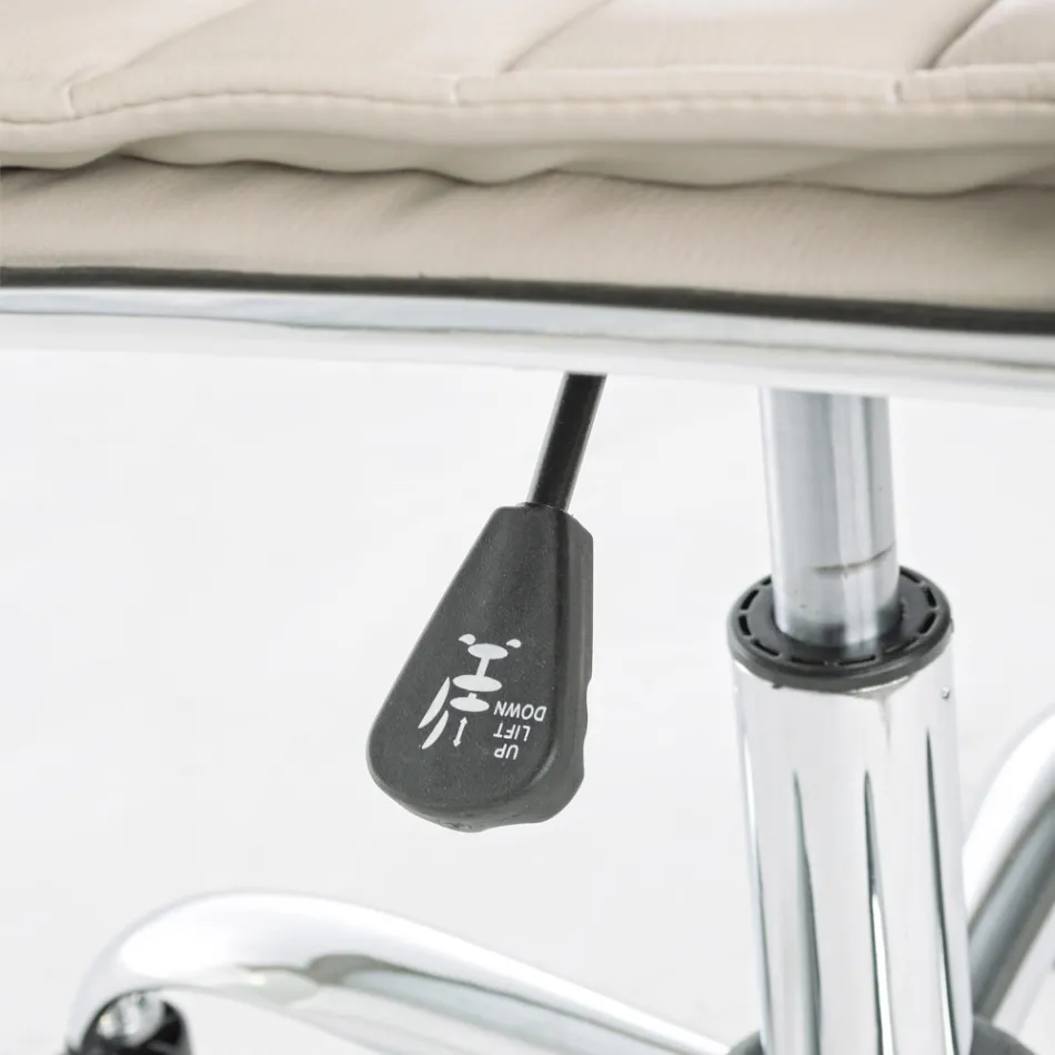 Kolltukë ergonomike zyre me krahë çeliku dhe lëkure imituese - Mantica Viadurini