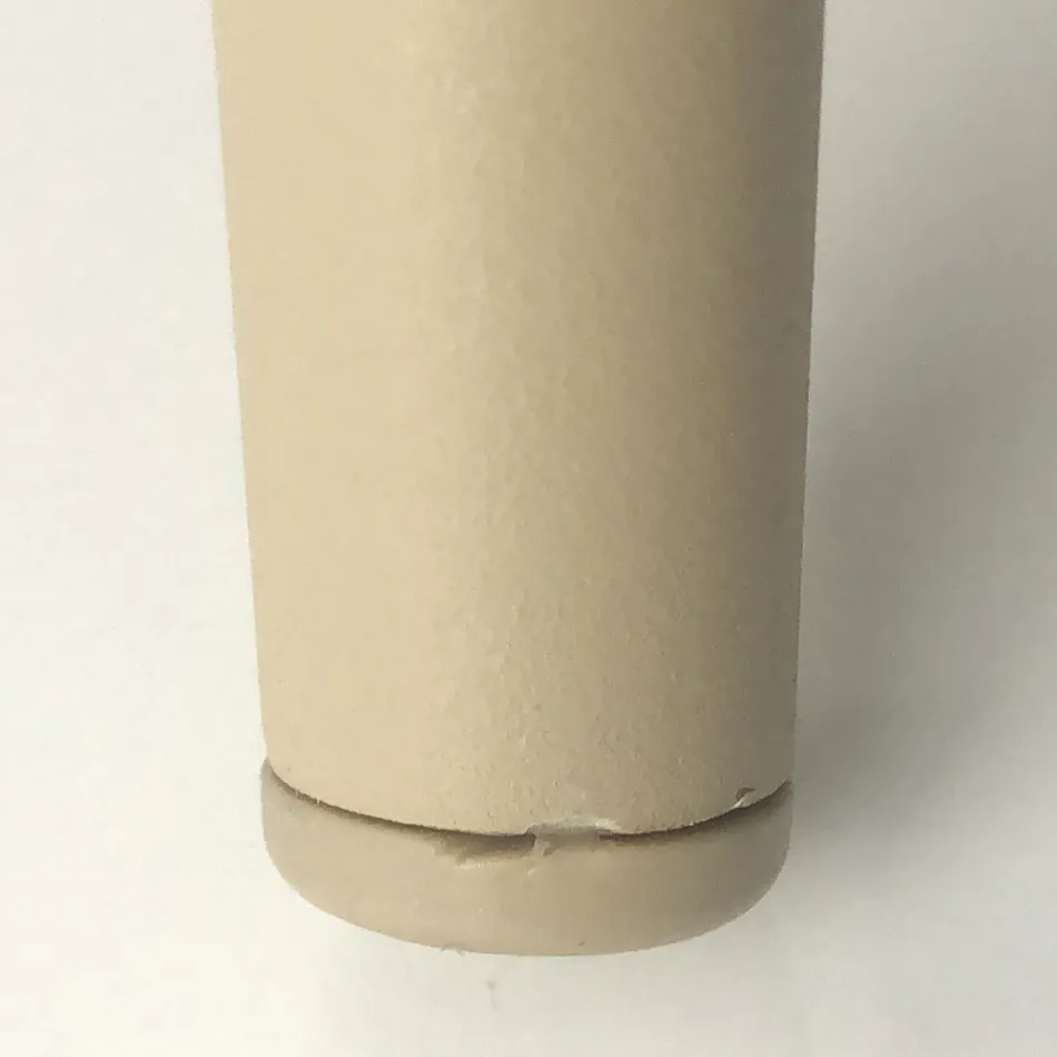 Kolltukë në natyrë Cliff Talenti me litar dhe pëlhurë nga Palomba Viadurini