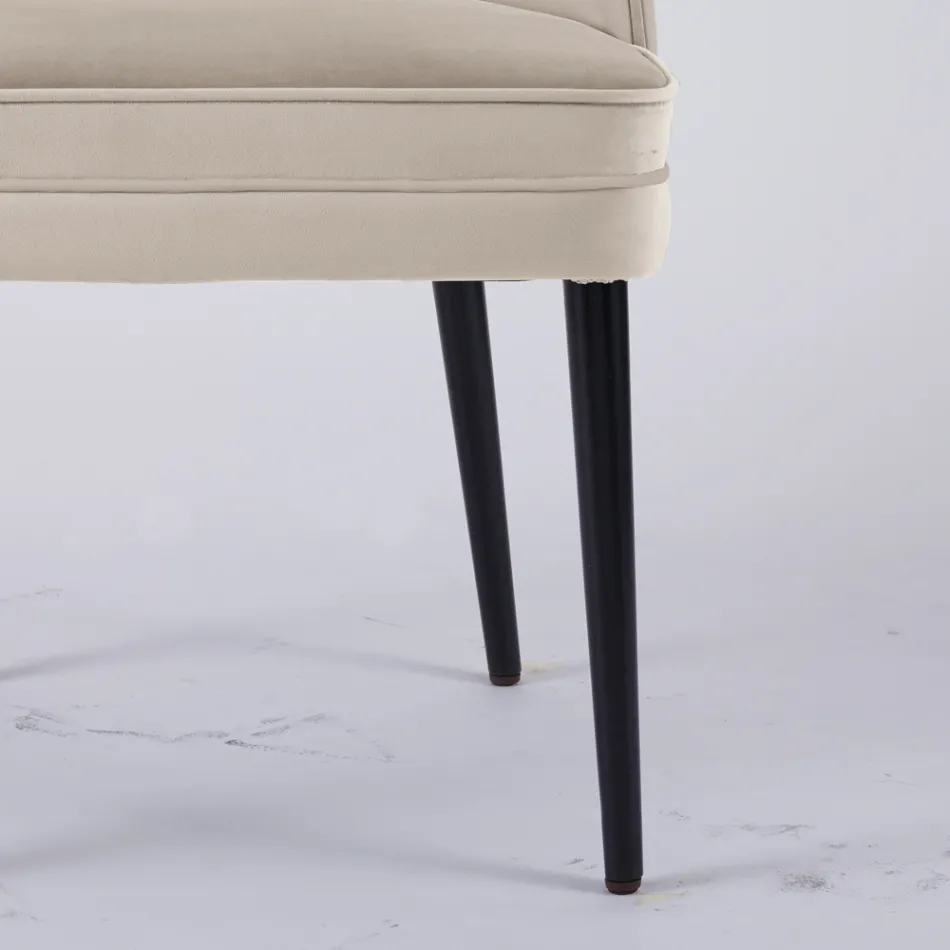 Kolltuku i dhomës së ndenjes në pëlhura të ndryshme me guaskë druri - Edgar Viadurini