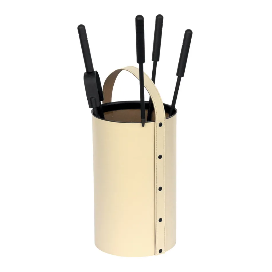 Mbajtëse mjetesh të rrumbullakëta prej lëkure artificiale me dorezë dhe 4 aksesorë Prodhuar në Itali - Pëllumb Viadurini