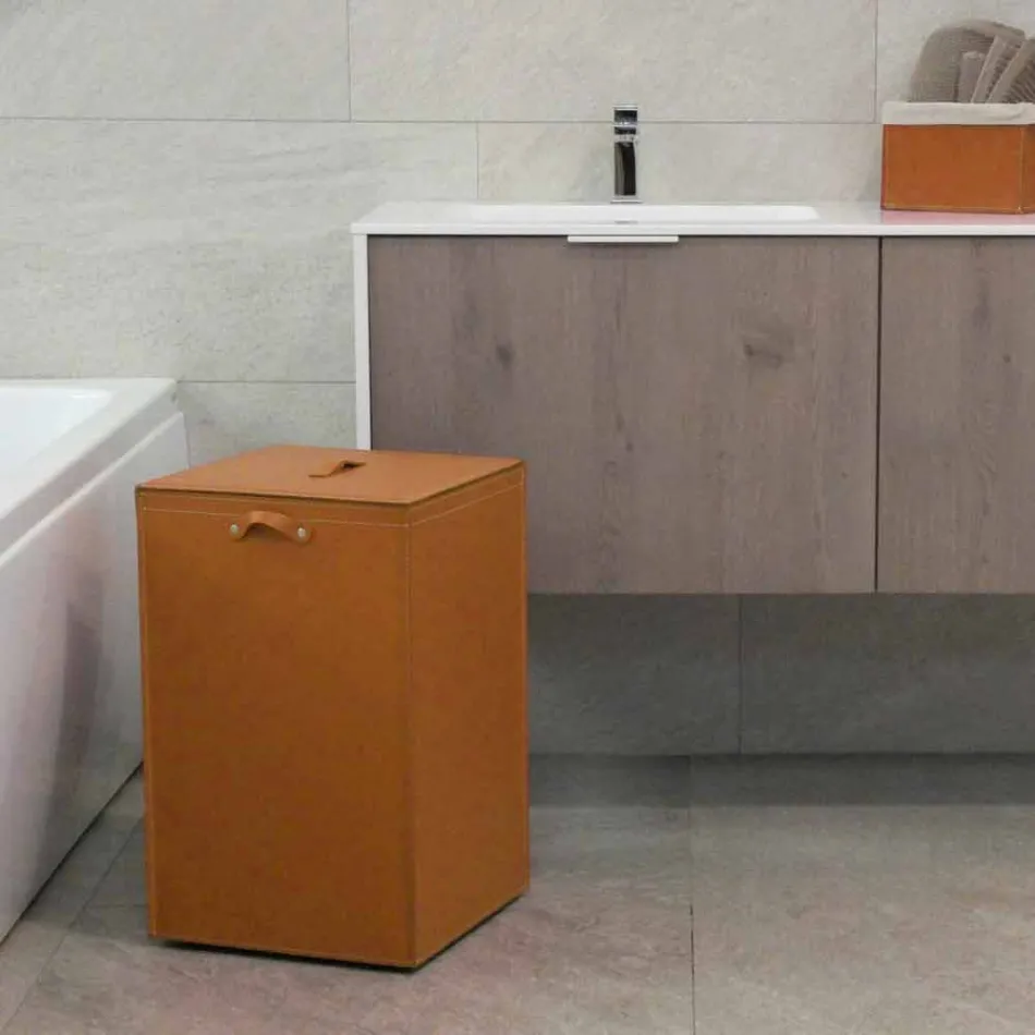 Shporta rrobash lëkure me bazën katrore David, të bërë në Itali Viadurini